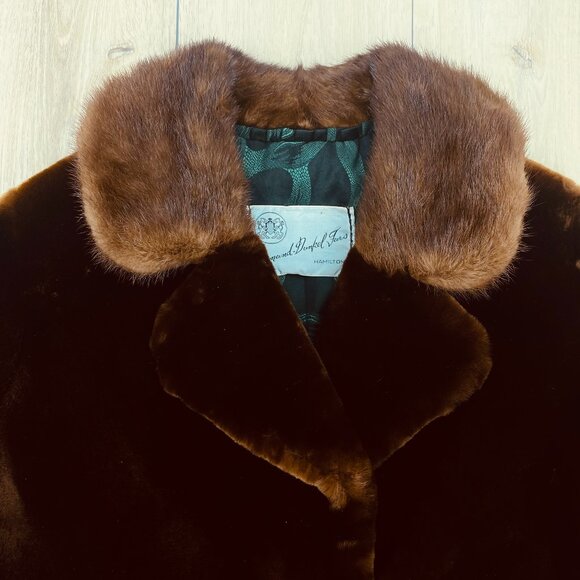 Reimand Dunkel Mouton Fur Cropped Jacket SZ 6-8 - Picture 6 of 12